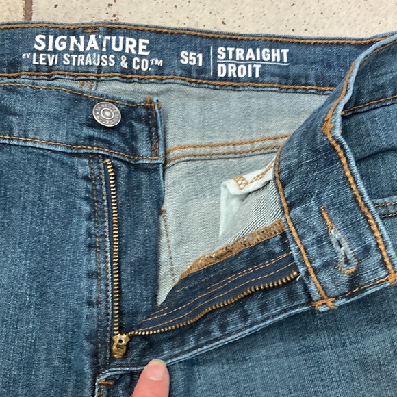 Levi’s,size 32/34 - Picture 7 of 9